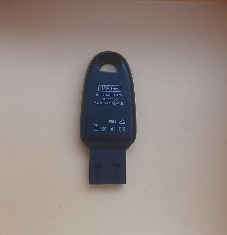 فلش مموری سن دیسک مدل Ultra Curve ظرفیت 128 گیگابایت